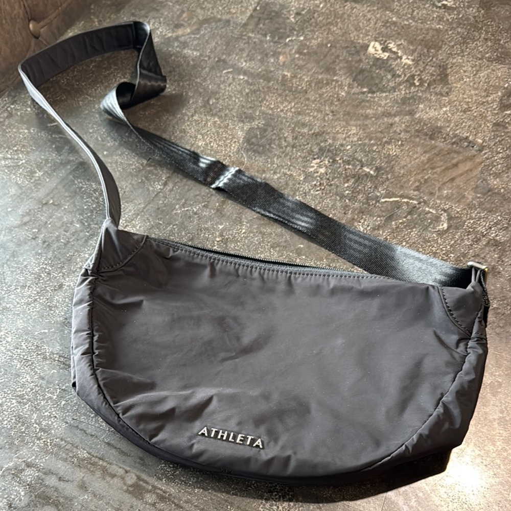 Athleta Black All About Crossbody Bag